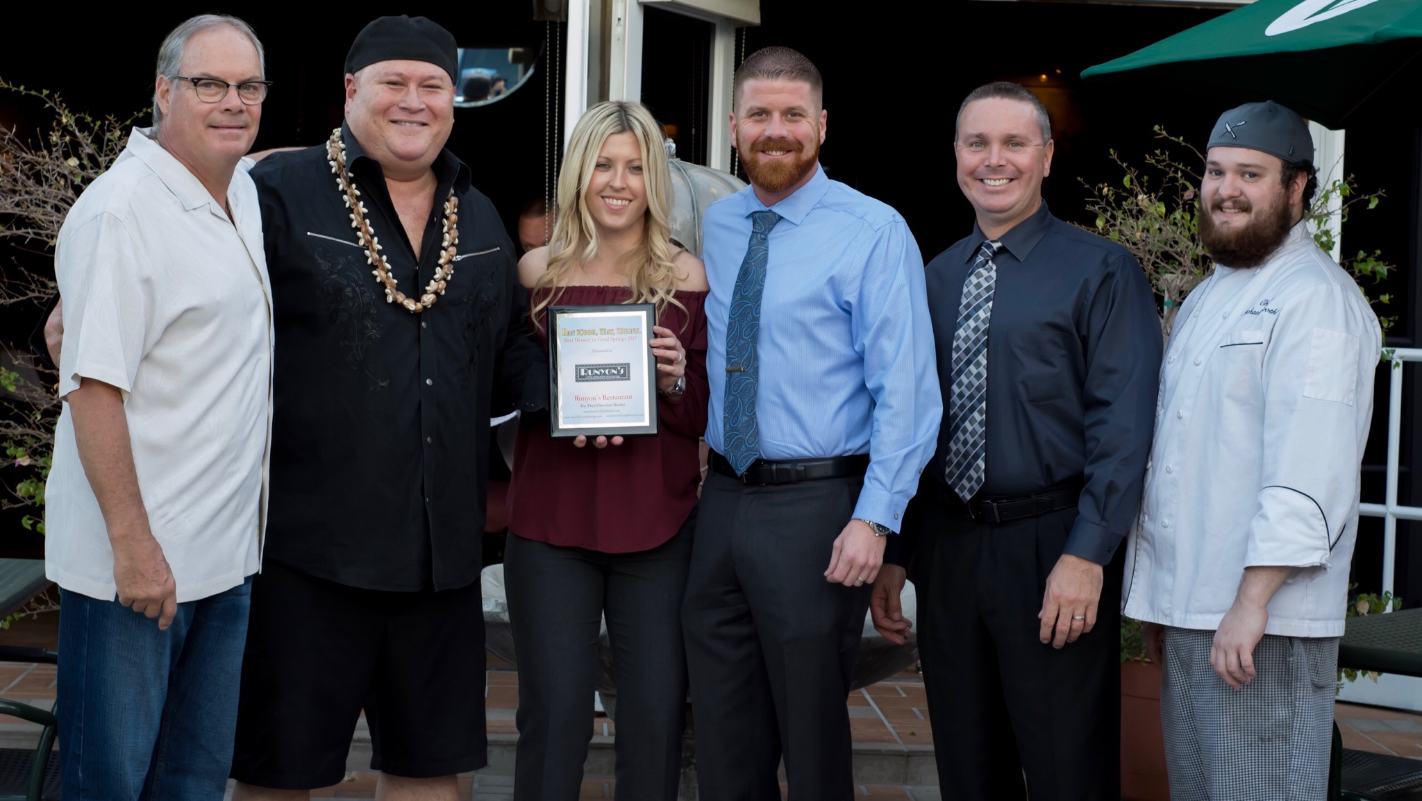 L to R, John Arnold (Taste of Coral Springs), The Talent, Ryan O'Connor ( Owner Runyons), Kevin O''Connor ( Owner Runyons), Joe Kelleher (Manager), Micheal Brothers (Chef). Not pictured Jeff Rosen (Coral Springs Foodie.com) 